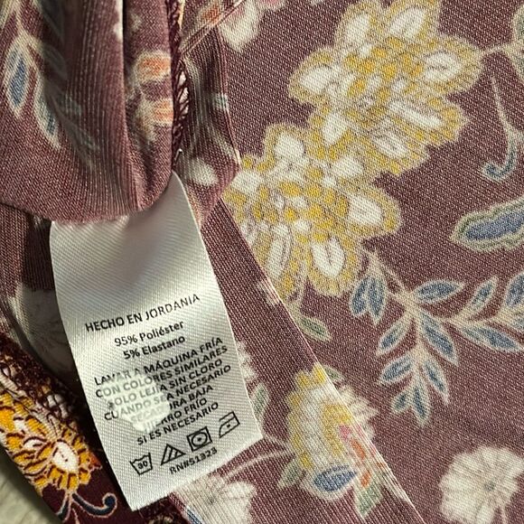 VINCE‎ CAMUTO Blouse- size M - Picture 6 of 6